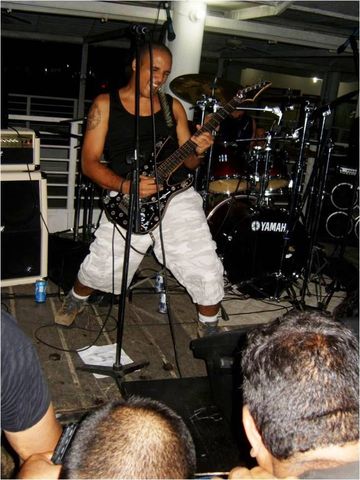 Sin Nombre